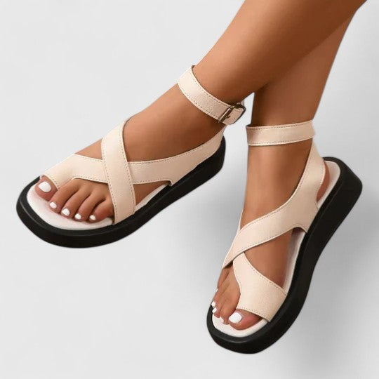 Lilly-Theresa | Plateausandalen