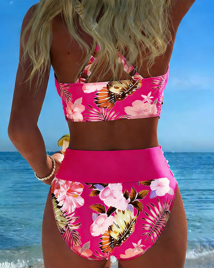 Charlotte-Marie | Bikini mit kontrastierendem Blumenmuster und Schlitz