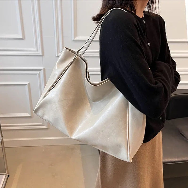 Lena-Paula | Glänzende Ledertasche