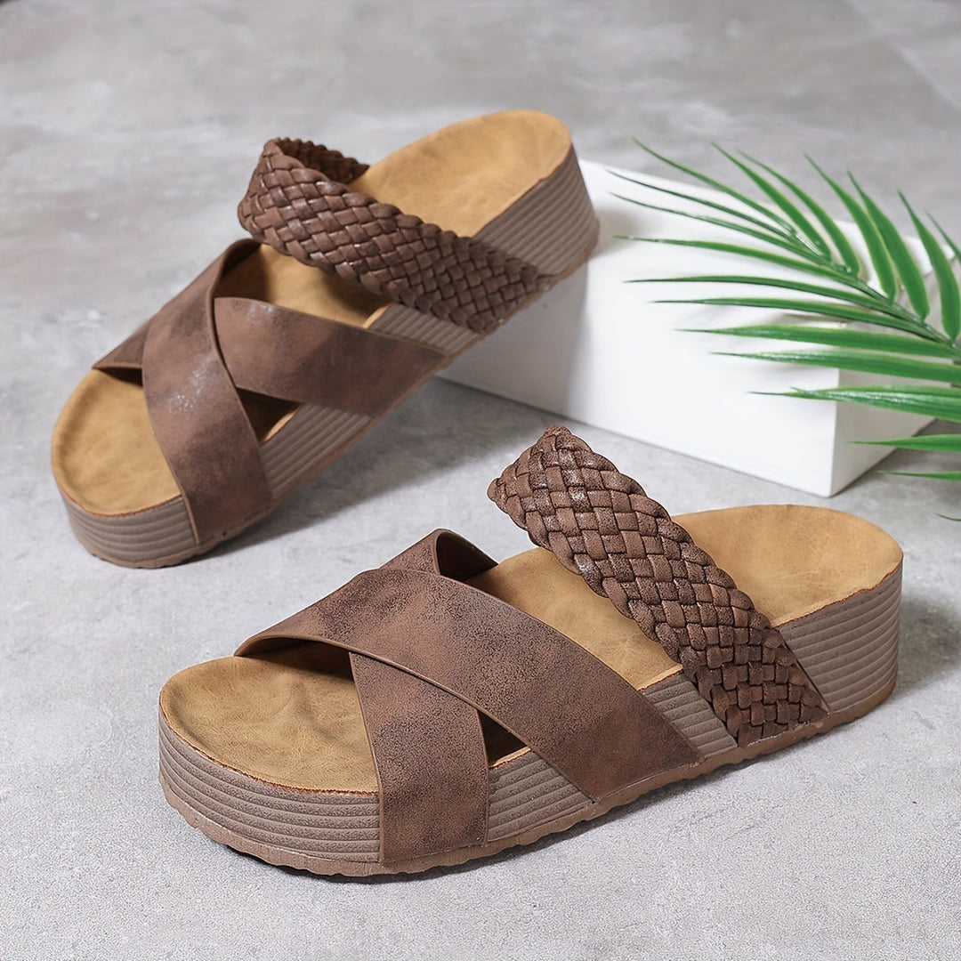 Maja-Elisabeth | Elegante geflochtene Sandalen