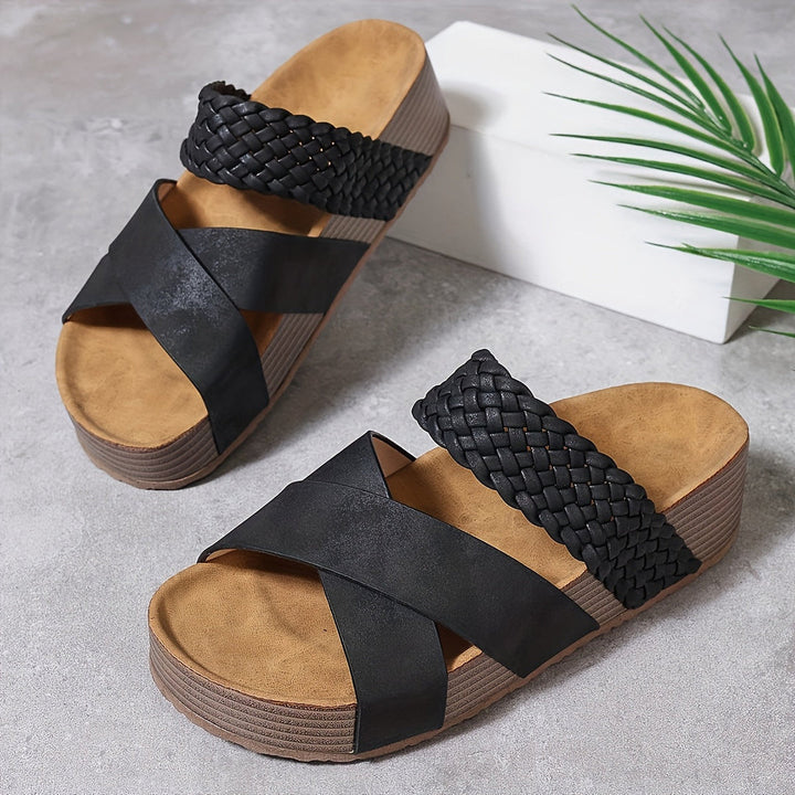 Maja-Elisabeth | Elegante geflochtene Sandalen