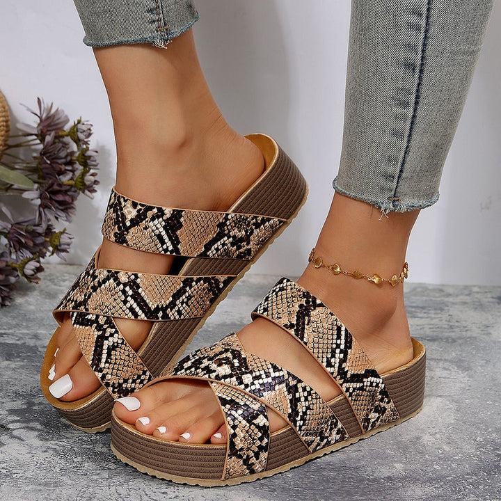 Maja-Elisabeth | Elegante geflochtene Sandalen