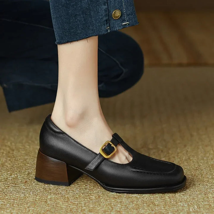 Emilia – T-Steg-Schuhe im Vintage-Stil
