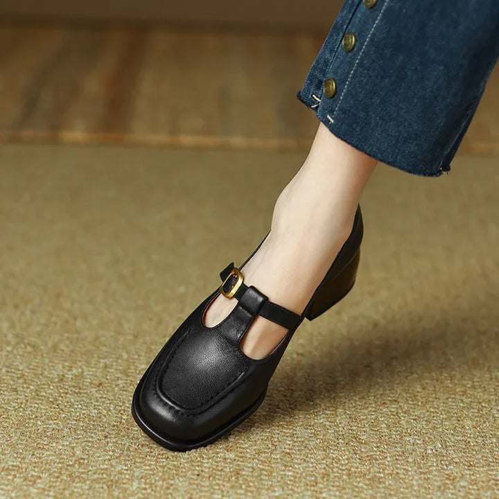 Emilia – T-Steg-Schuhe im Vintage-Stil