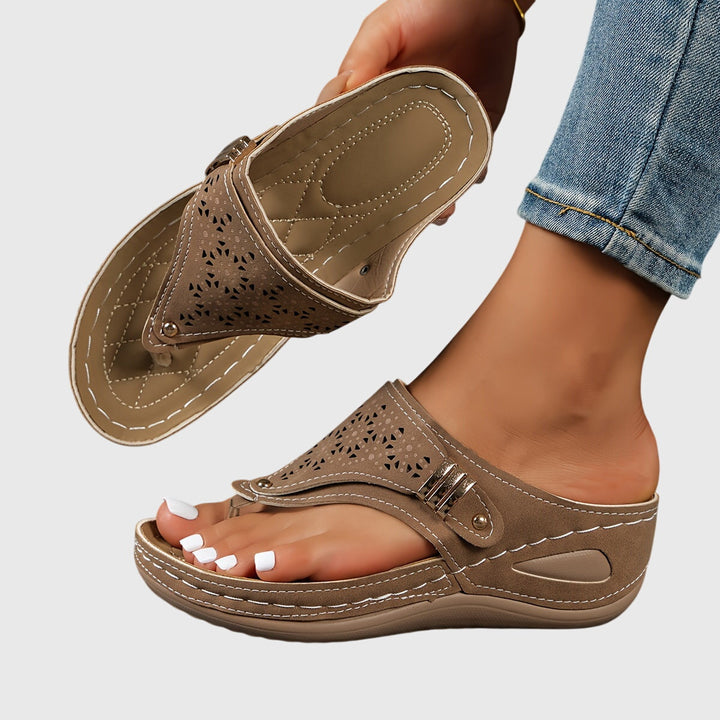 Lilly-Rose | Zehentrenner-Sandalen