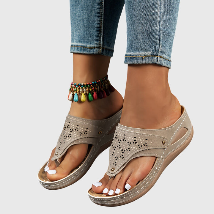 Lilly-Rose | Zehentrenner-Sandalen