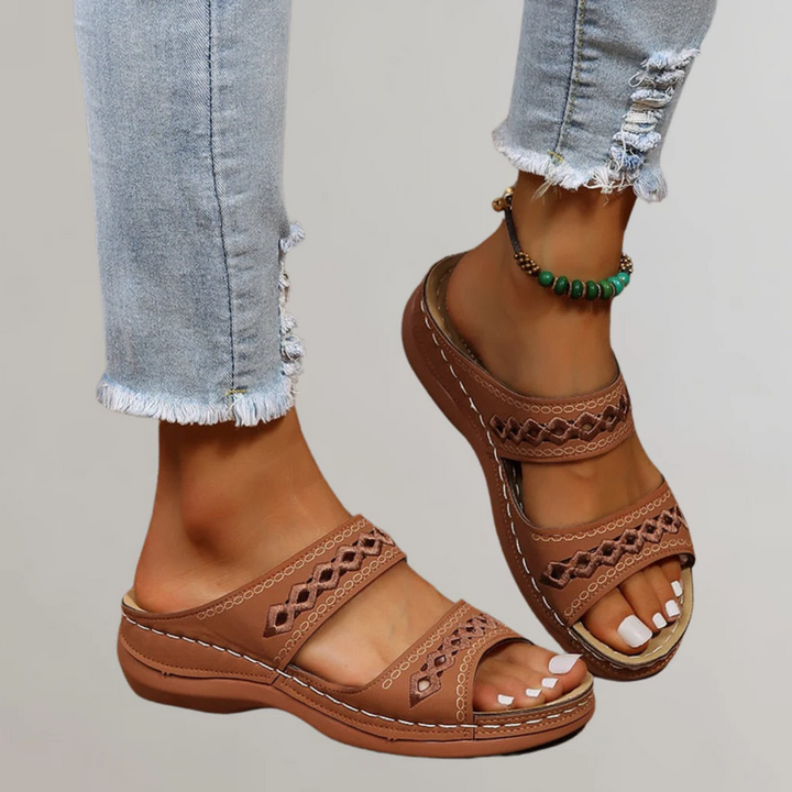 Lilly-Clara | Elegante orthopädische Sandalen